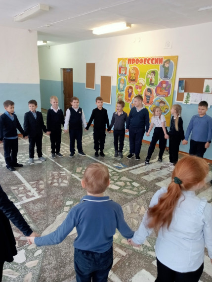 "Орленок -доброволец".